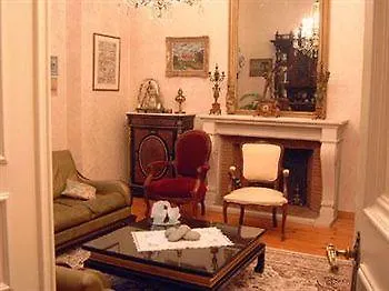 Nocleg ze śniadaniem Fine Fleur 4*