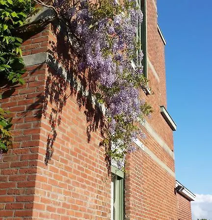 Nocleg ze śniadaniem Fine Fleur 4*