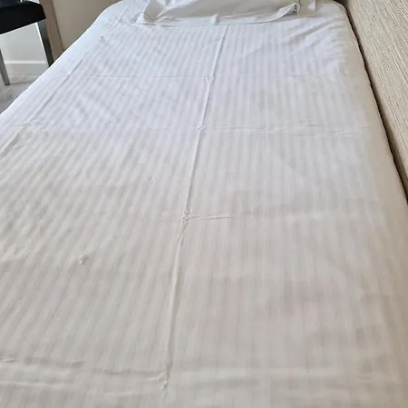 Nocleg ze śniadaniem Fine Fleur 4*